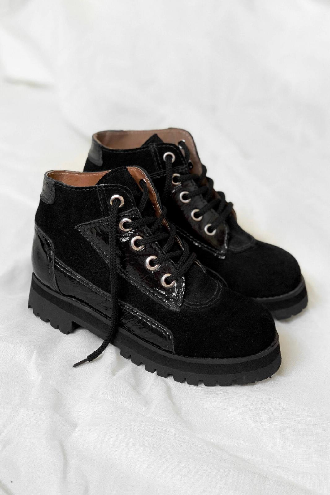 Bota Cassis