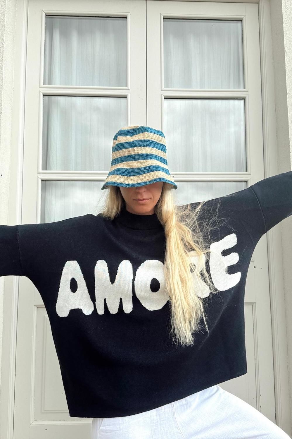 Sweater Amore