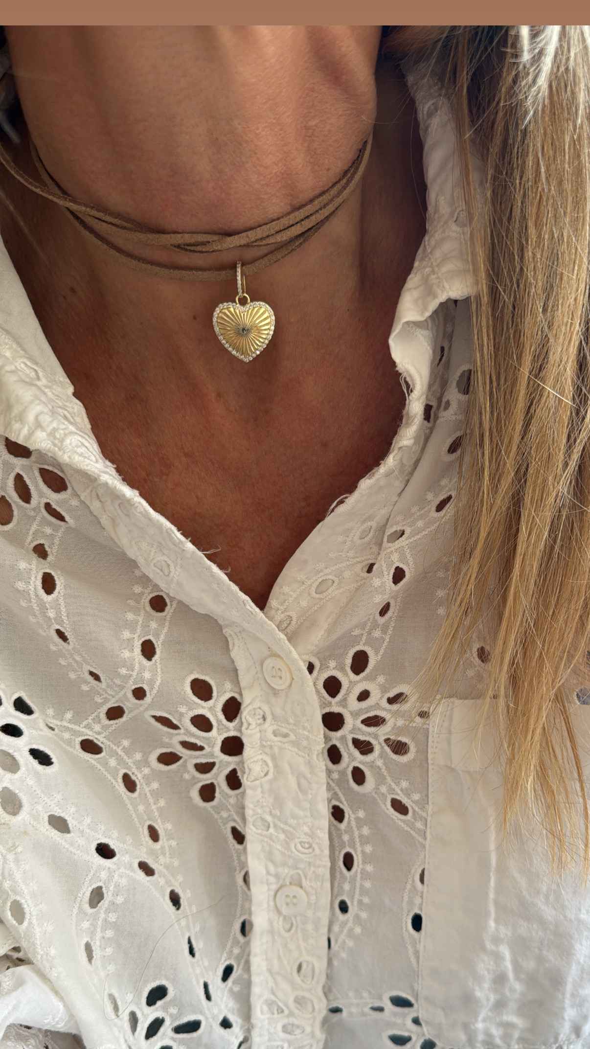COLLAR HEART
