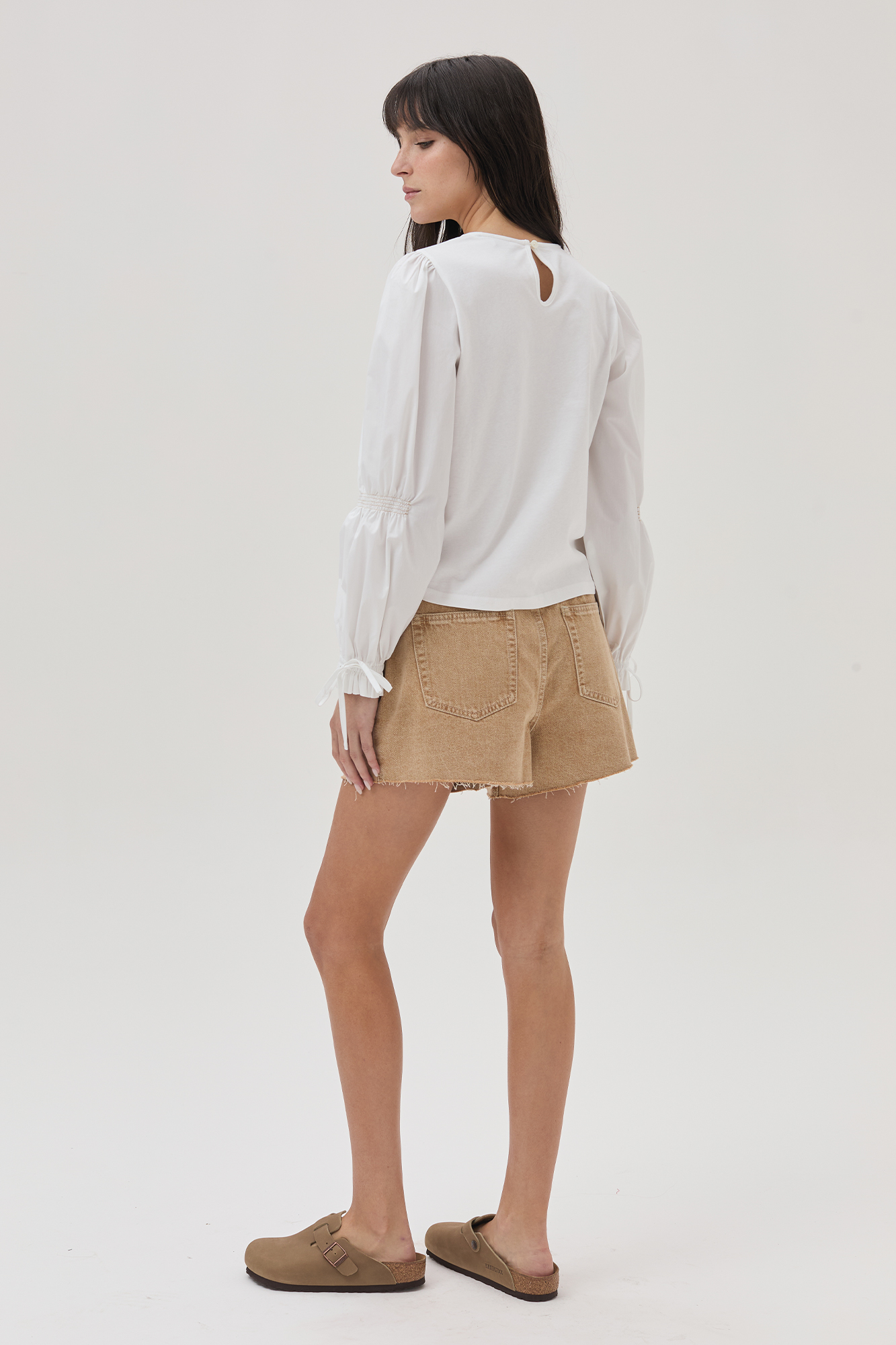 Short Sandy