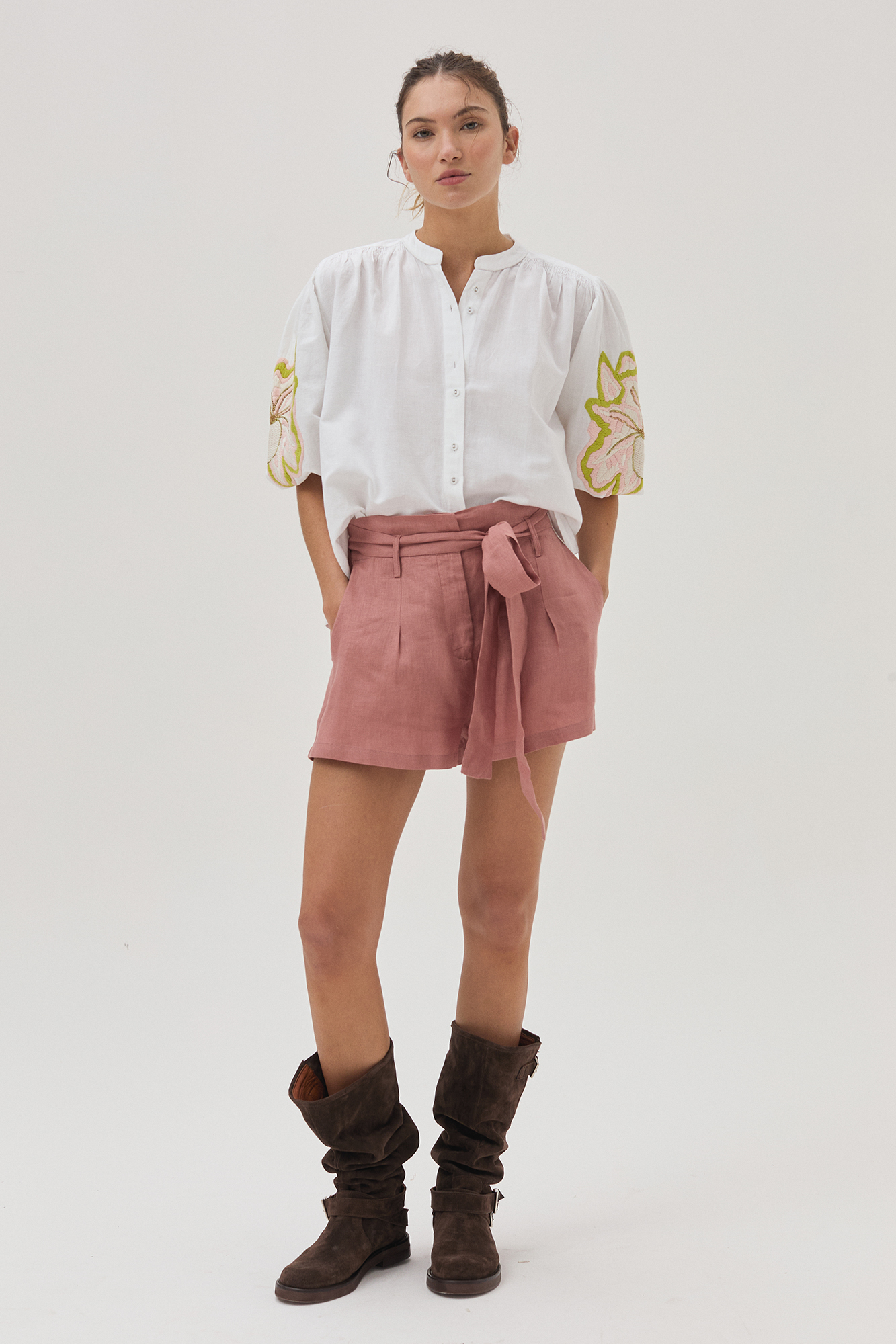 Short Sabina