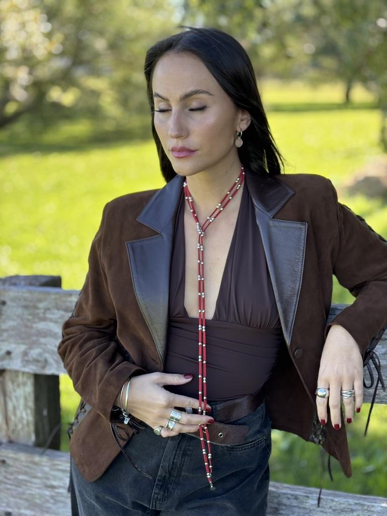 Collar Corbatín