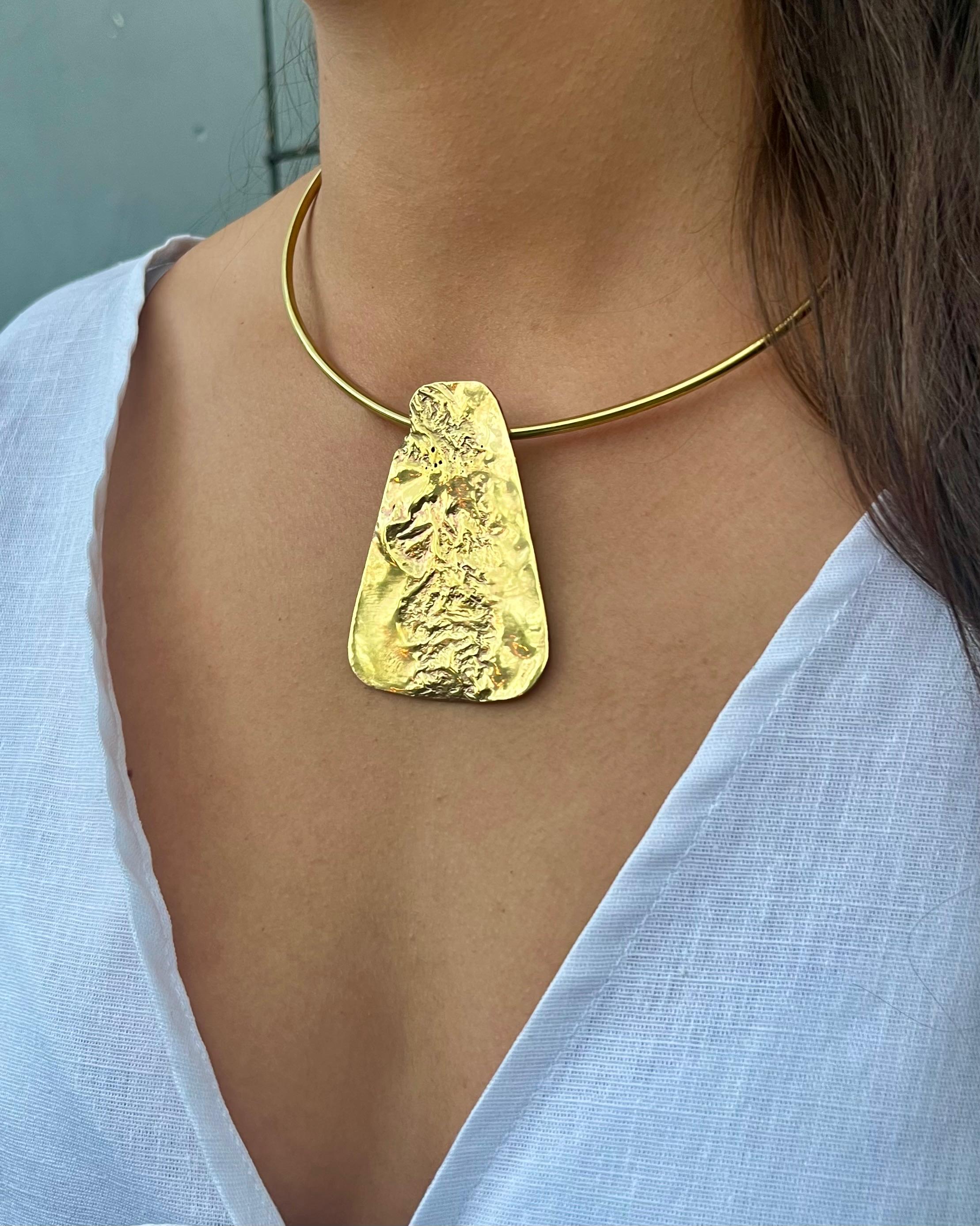 Collar Nilo