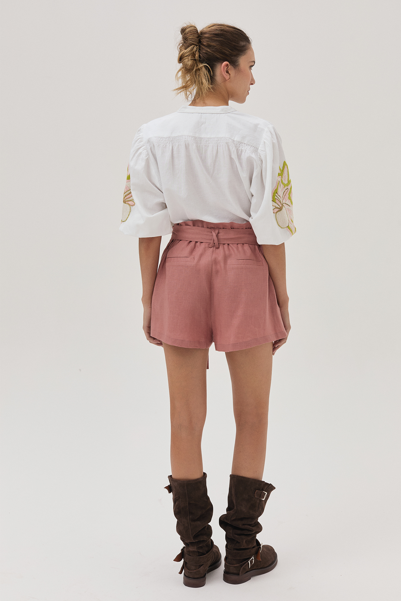 Short Sabina