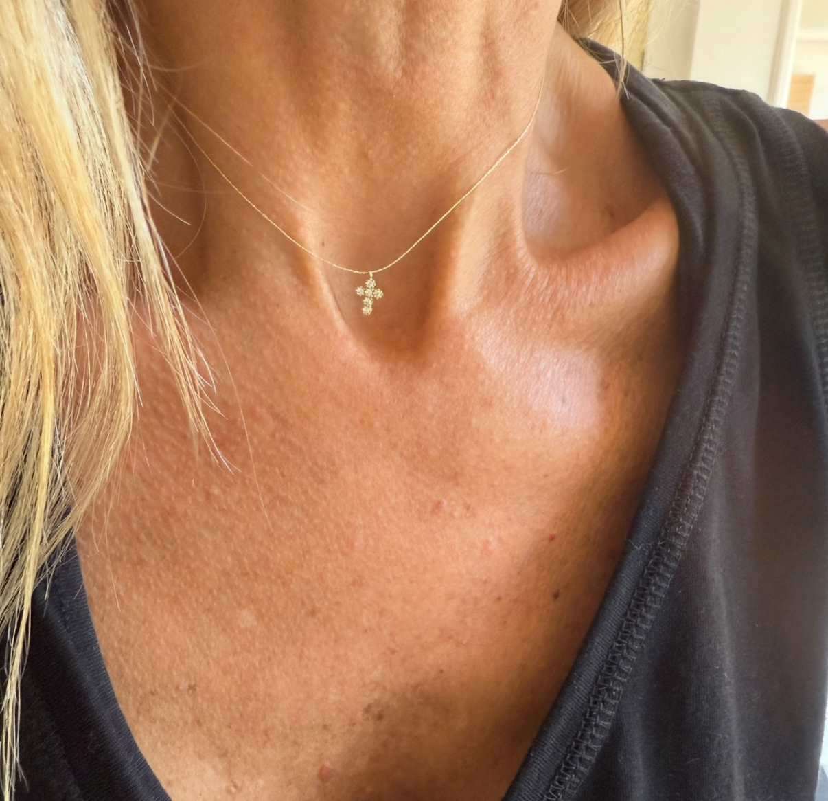 COLLAR LUZ CRUZ MINI
