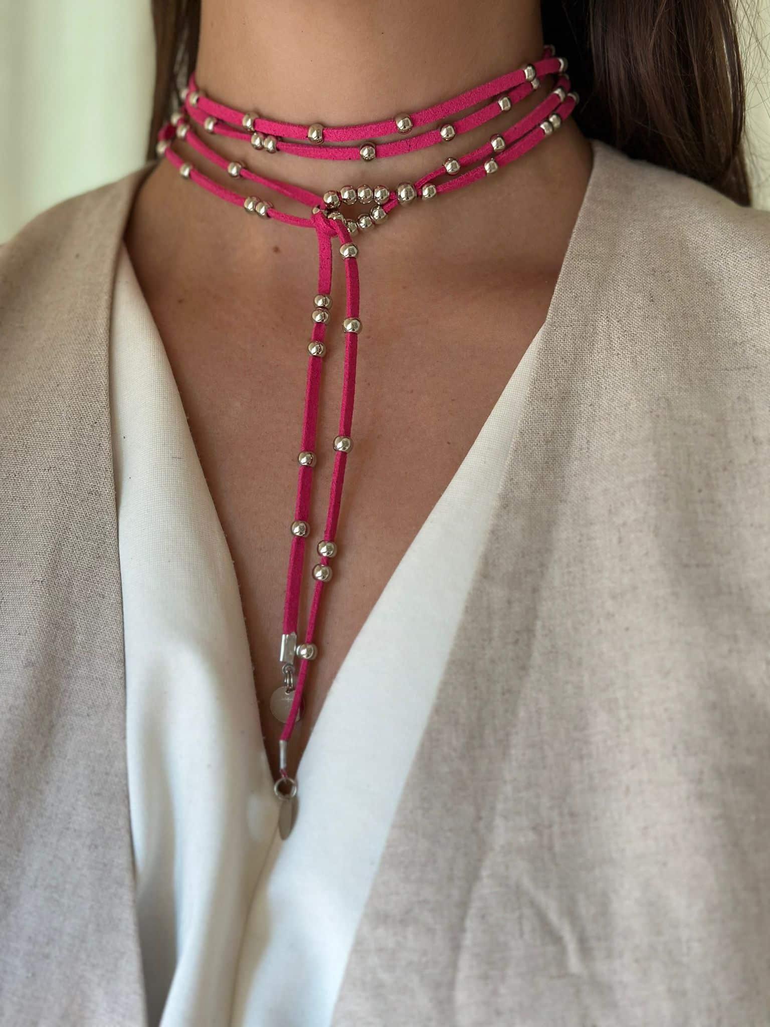 Collar Corbatín