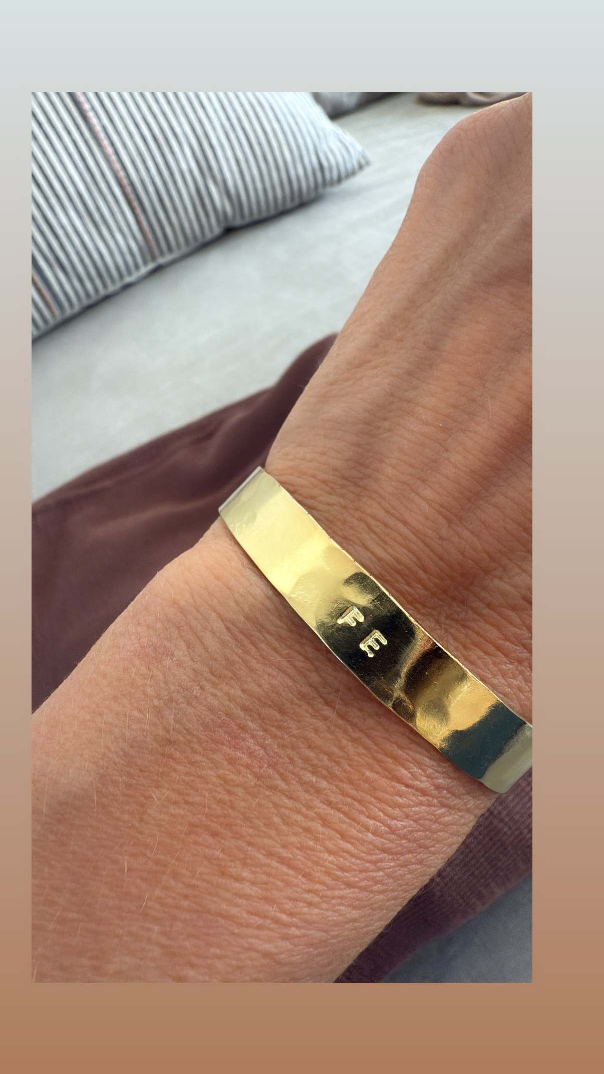PULSERA FE